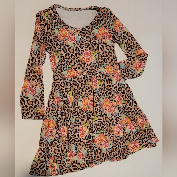 Size 4 Leaopard print and floral twirl dress - Picture 1 of 2